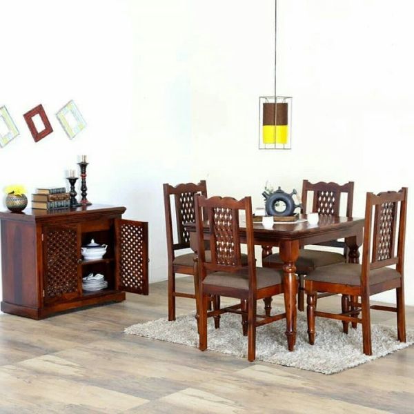 Dining Room – Table