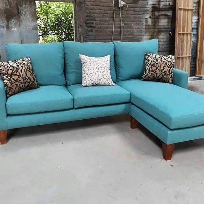 Sofa – Center Table