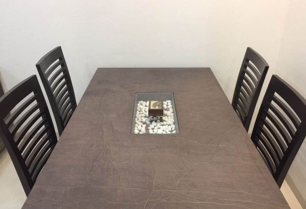 Dining Room – Table