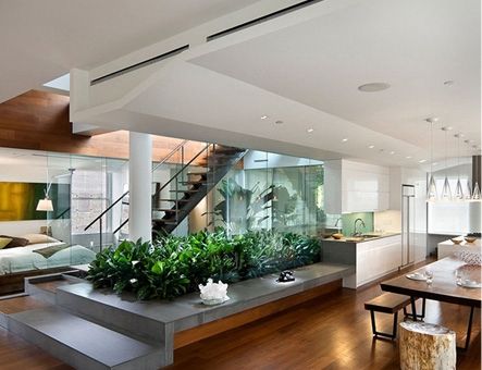 Dining Room – Table