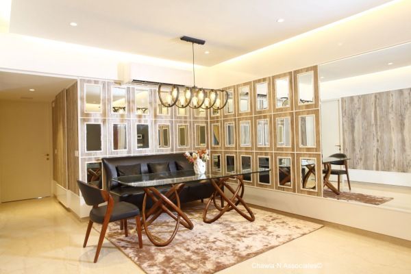 Dining Room – Table