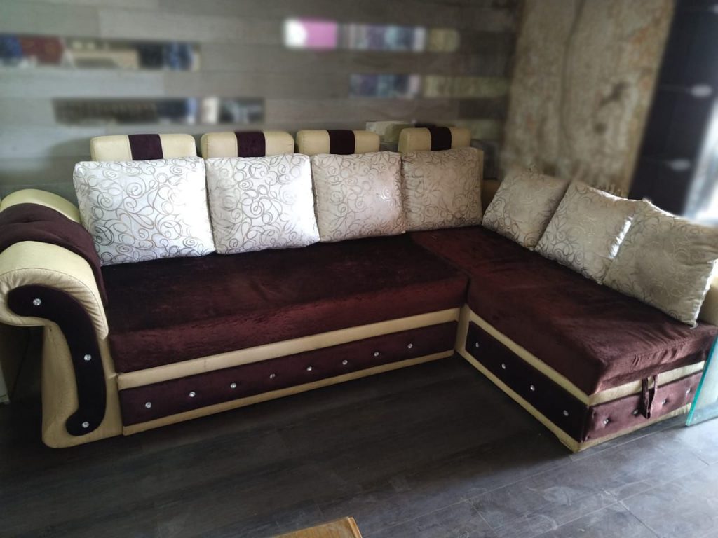 Sofa – Center Table