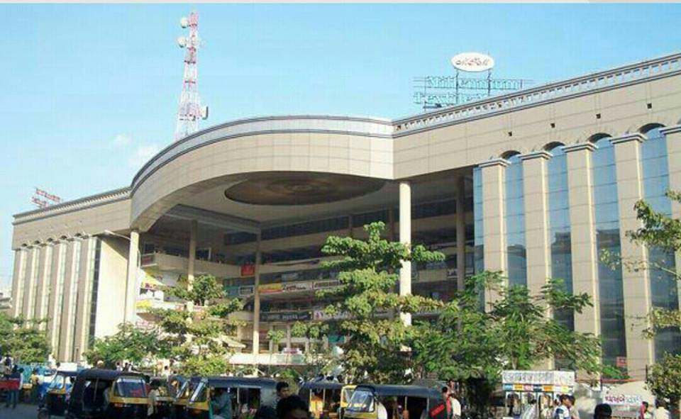 Millennium Market, Surat