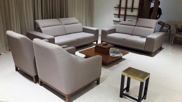 Sofa – Center Table
