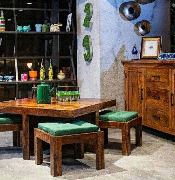 Dining Room – Table