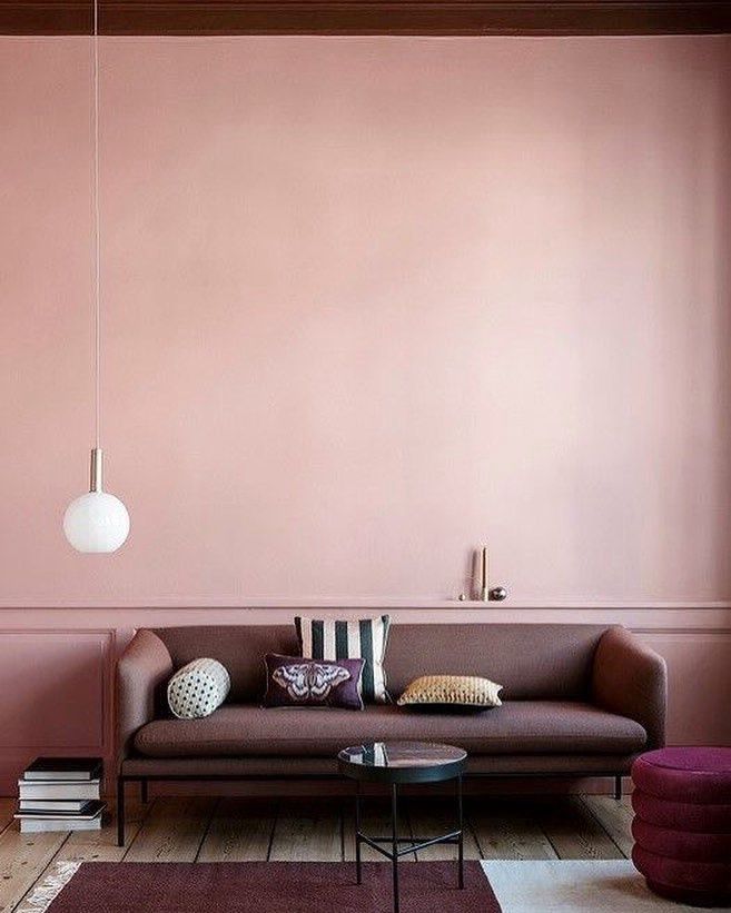Sofa – Center Table