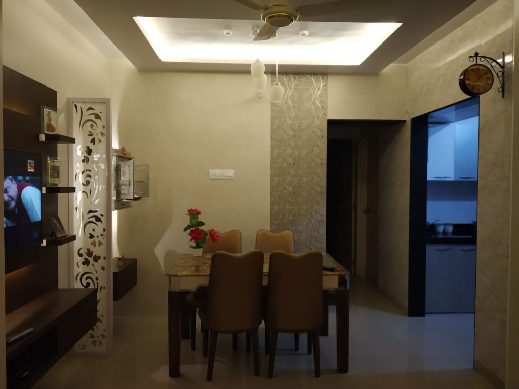 Dining Room – Table