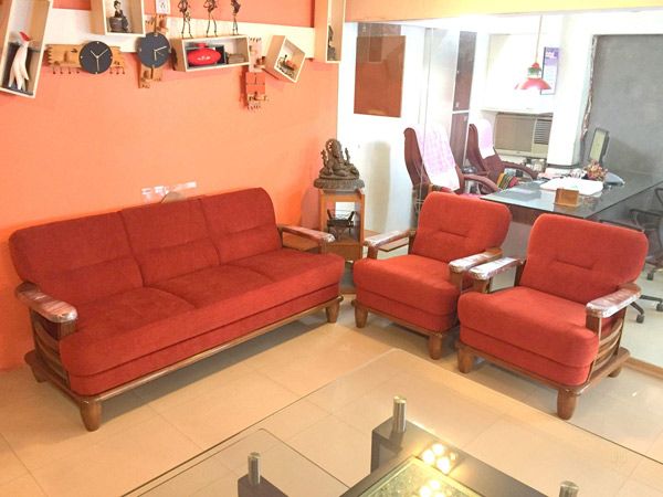 Sofa – Center Table