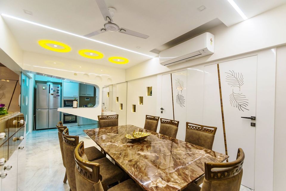 Dining Room – Table