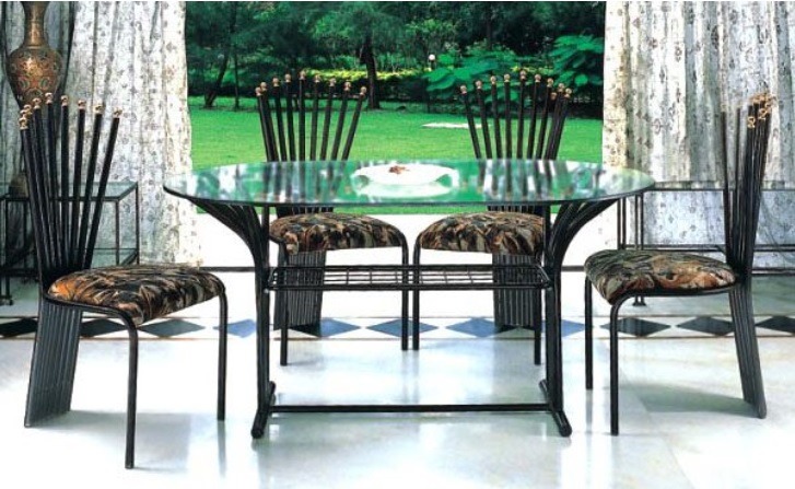 Dining Room – Table