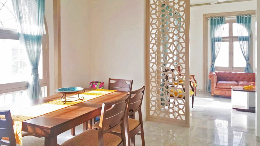 Dining Room – Table