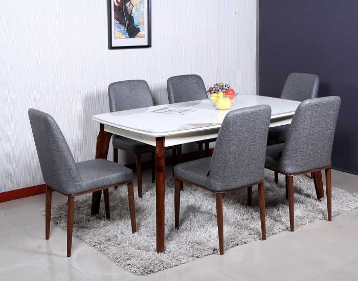 Dining Room – Table