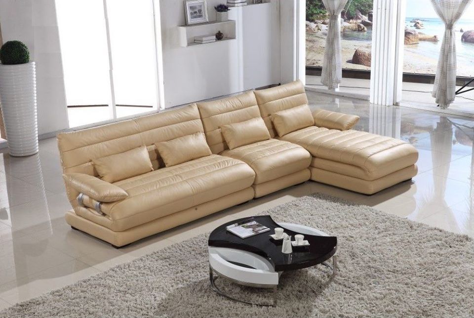 Sofa – Center Table