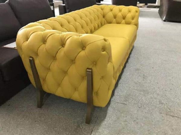 Sofa – Center Table