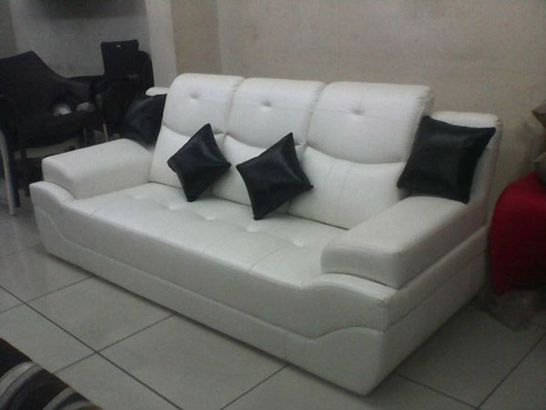 Sofa – Center Table