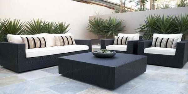 Sofa – Center Table