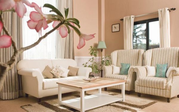 Sofa – Center Table