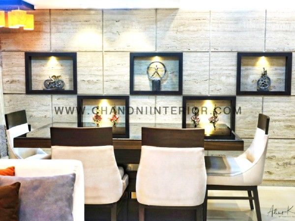 Dining Room – Table