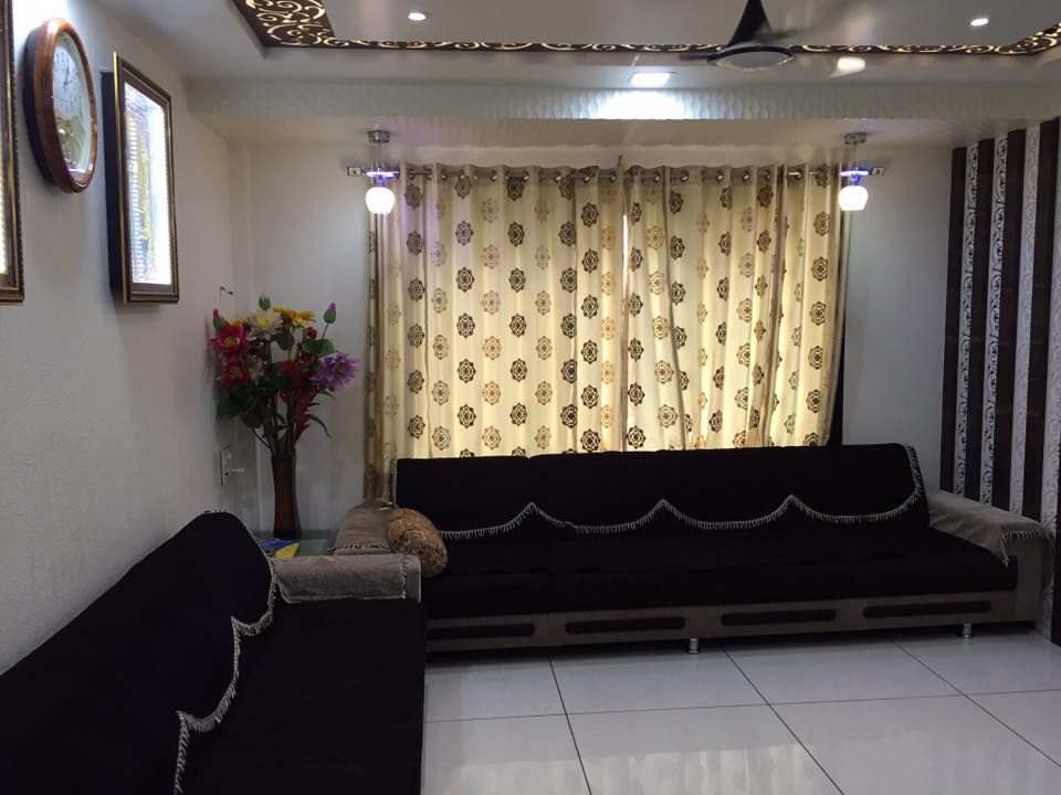 Sofa – Center Table