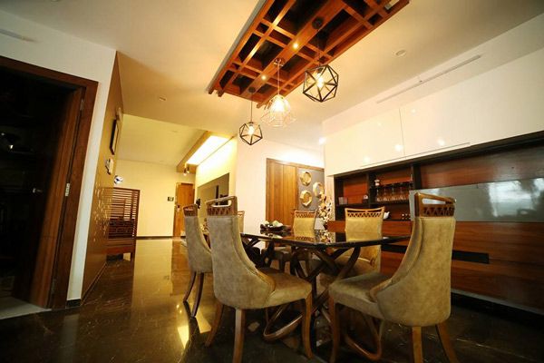 Dining Room – Table