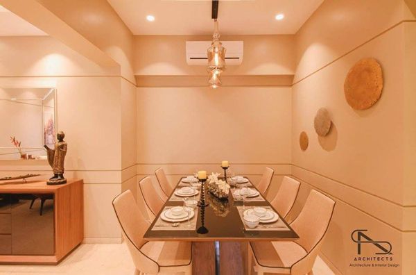 Dining Room – Table