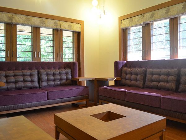 Sofa – Center Table