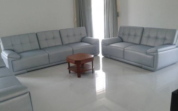 Sofa – Center Table