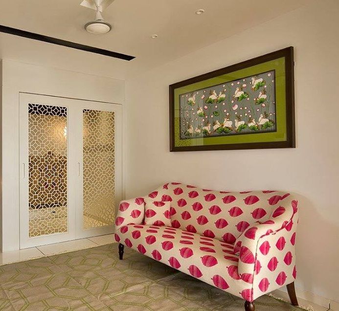 Sofa – Center Table
