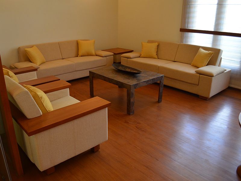 Sofa – Center Table