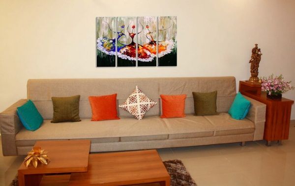 Sofa – Center Table
