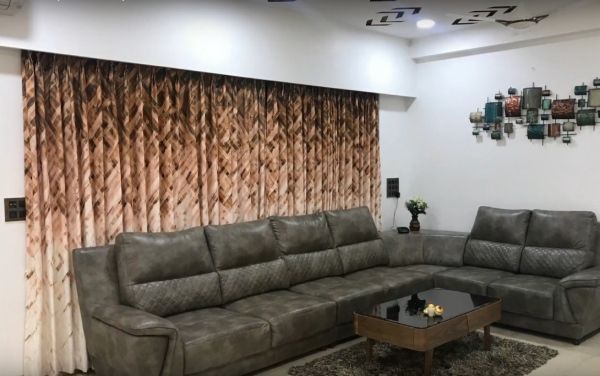 Sofa – Center Table
