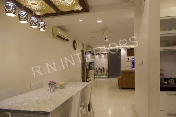 Dining Room – Table