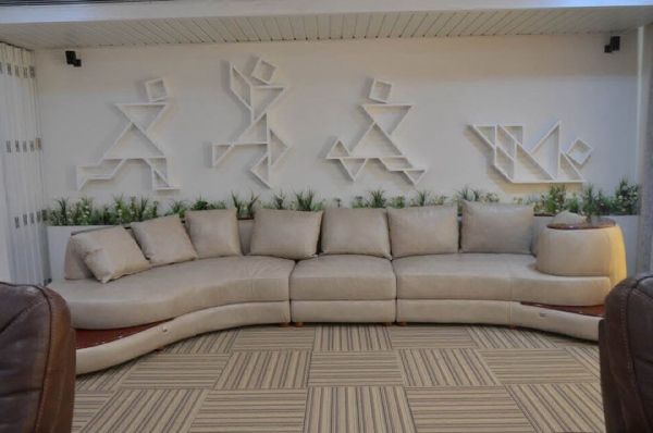 Sofa – Center Table