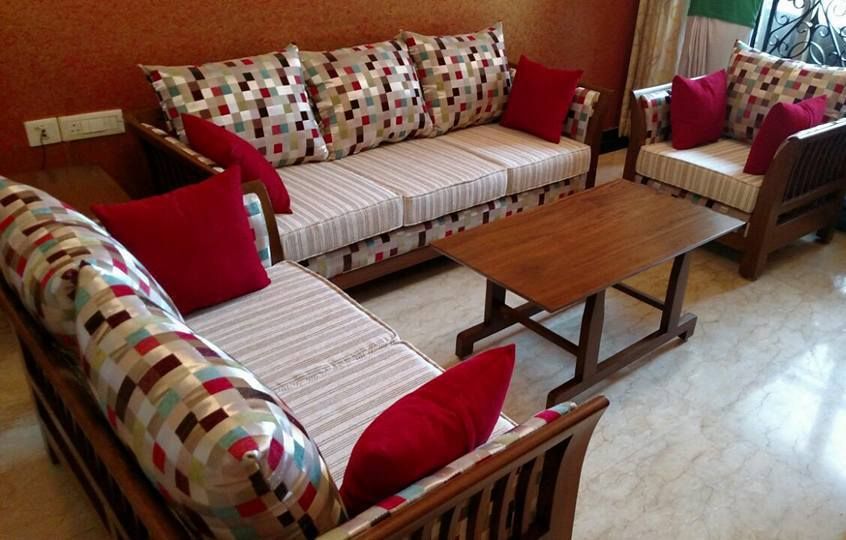 Sofa – Center Table