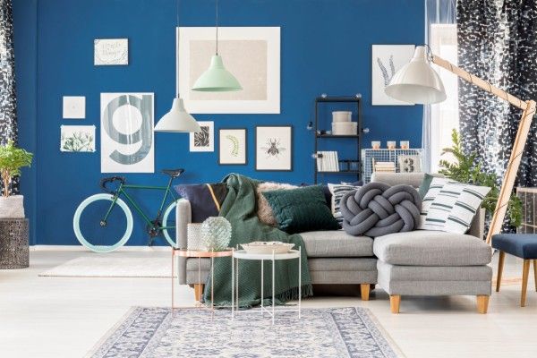 Sofa – Center Table