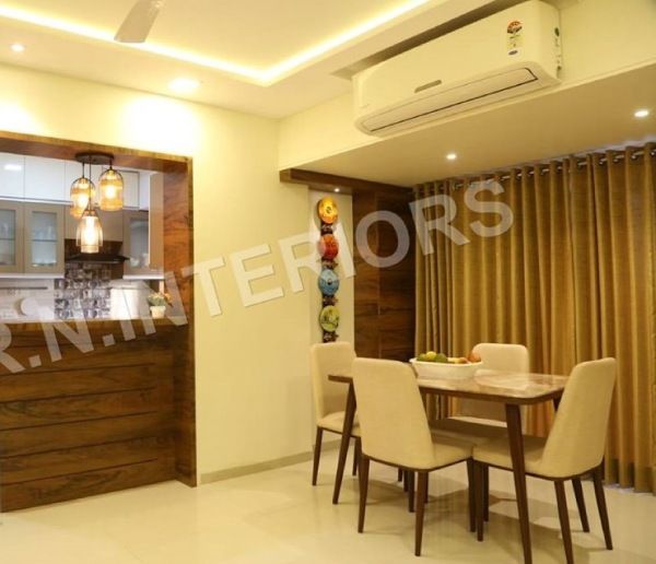 Dining Room – Table