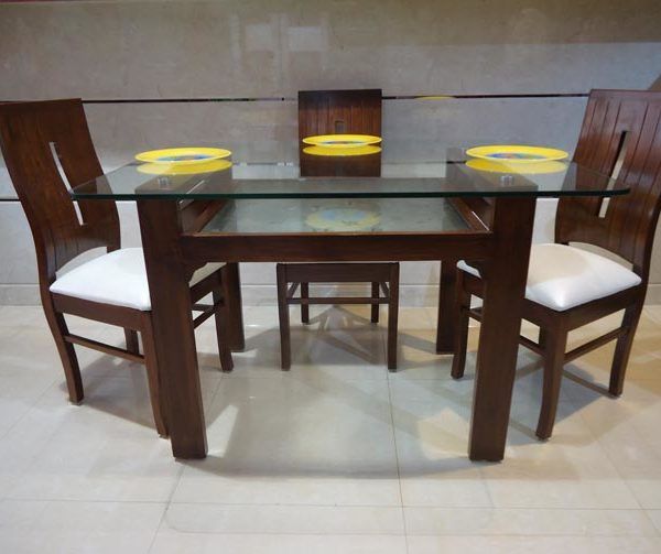 Dining Room – Table