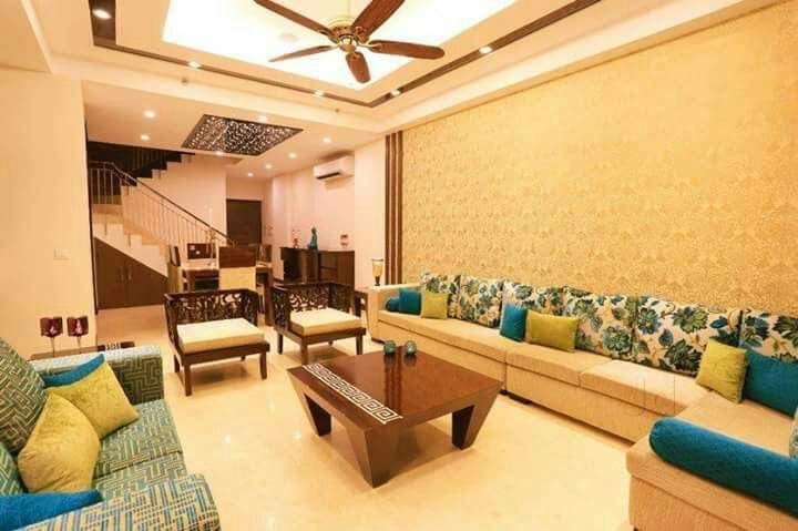 Living Room Interior Designer