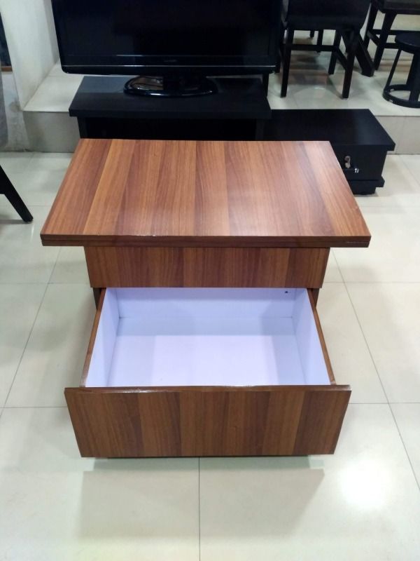Sofa – Center Table