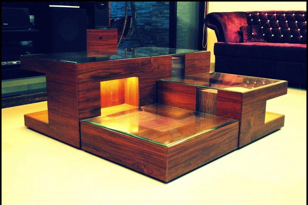 Sofa – Center Table