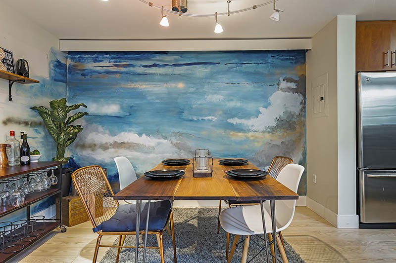 Dining Room – Table