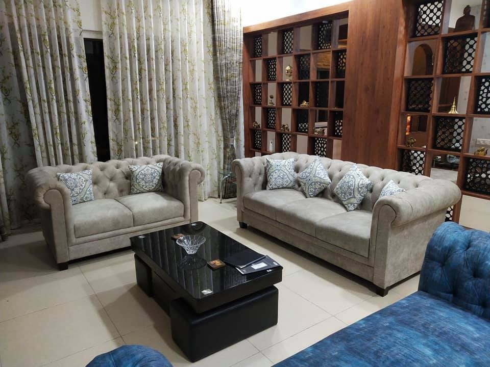 Sofa – Center Table