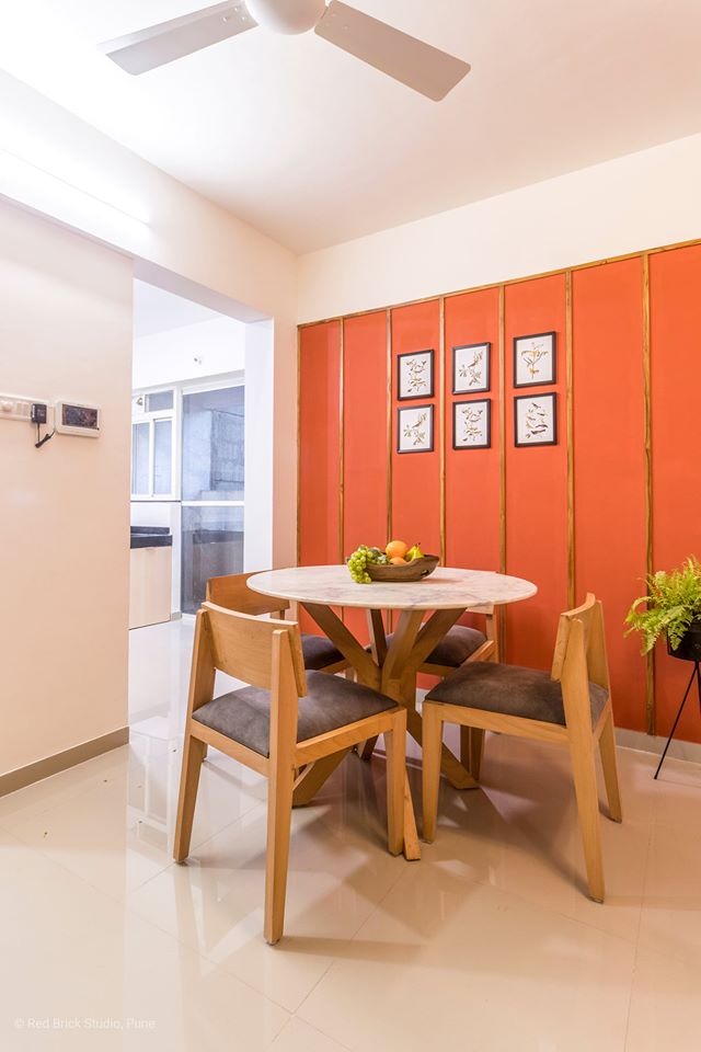 Dining Room – Table