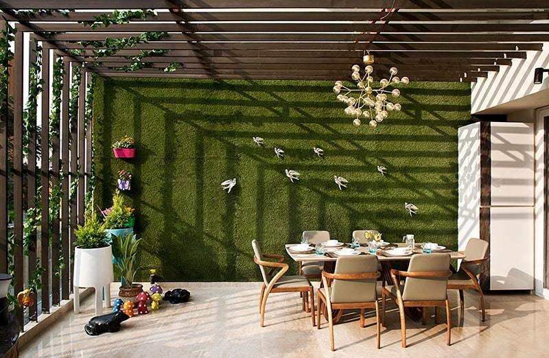 Dining Room – Table