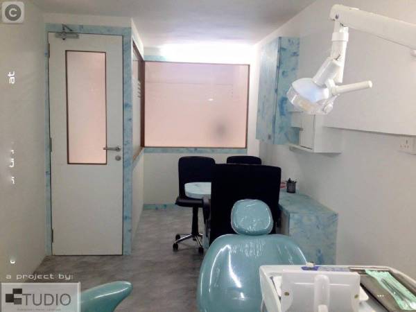 Dental Clinic Interior Design - 02