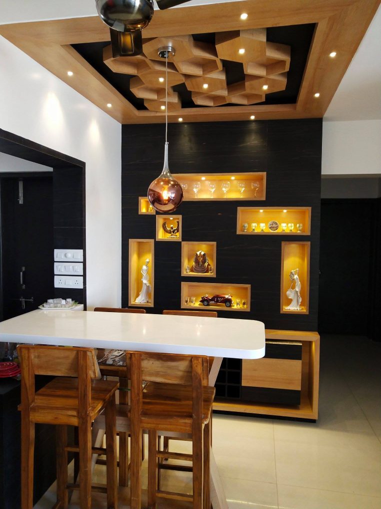 Dining Room – Table