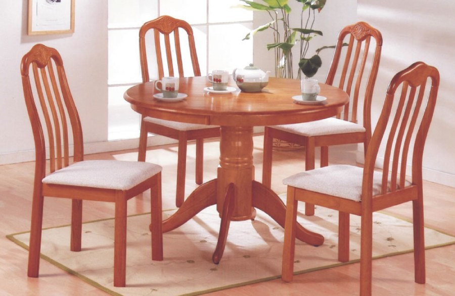 Dining Room – Table