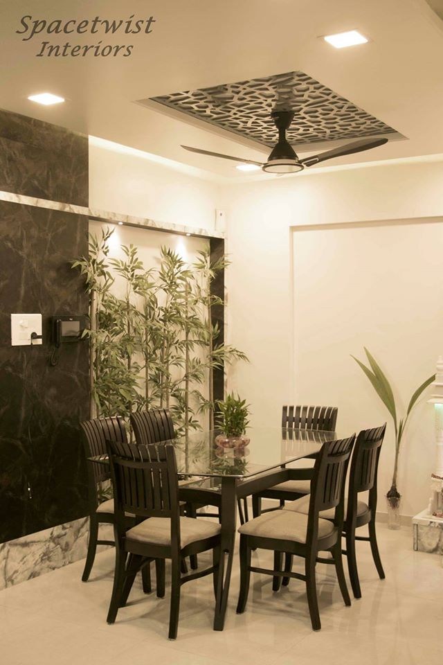 Dining Room – Table