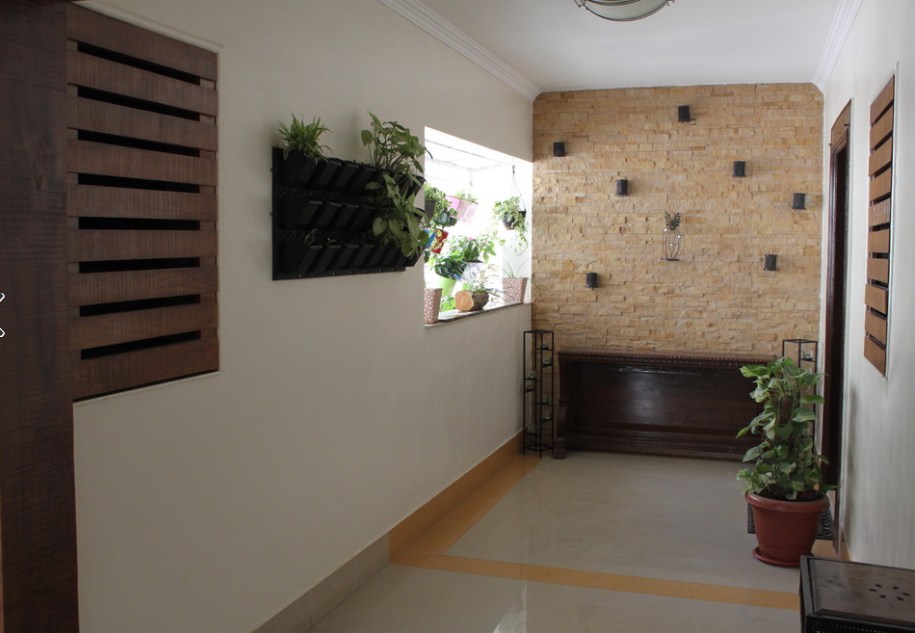 Verandah – Patio – Foyer