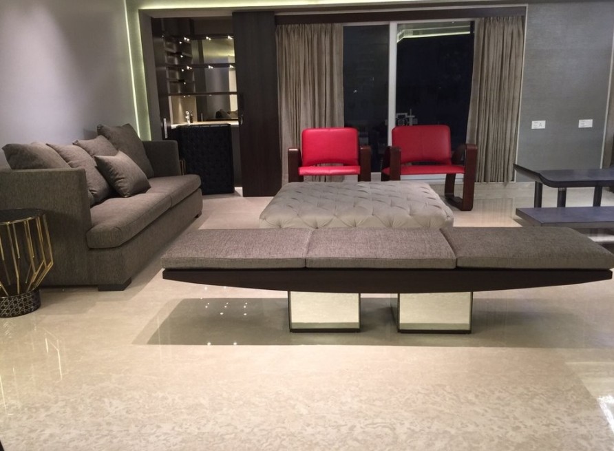 Large Living Room Accommodating Sofa Center Table